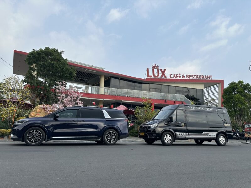 Thuê Xe Limousine Đi Tỉnh - Trải Nghiệm An Toàn, Tiện Nghi Cùng ASM Car Rental