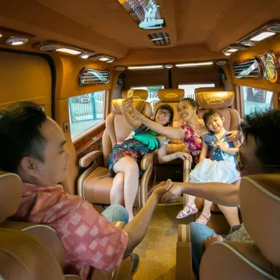 Tìm Thuê Xe Limousine Đi Nha Trang: Nhanh Chóng và Uy Tín