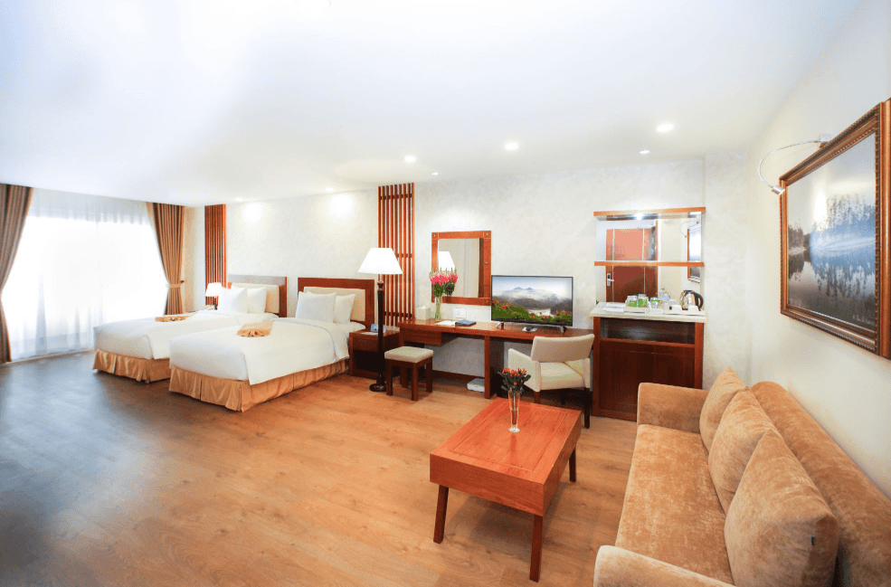 Hỏi Đáp Về Dịch Vụ Thuê Xe Limousine 1 Chiều Đi LADALAT Hotel Cùng ASM Car Rental