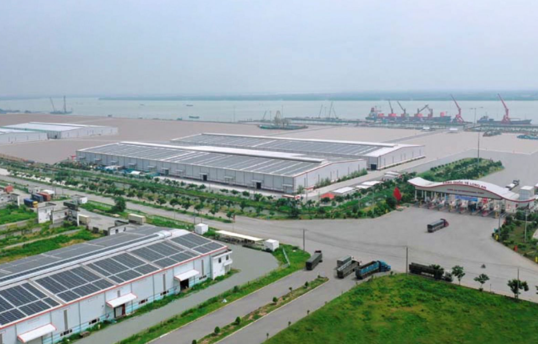 Thuê Limousine Ngắn Hạn Đón Đoàn Chuyên Gia tại Long An: Tốc Độ, Linh Hoạt và Đẳng Cấp