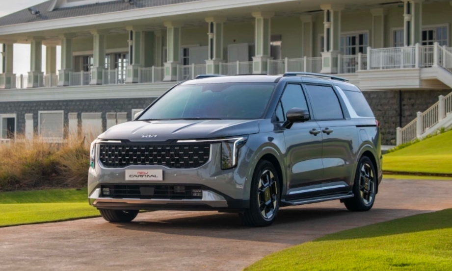 Thuê Xe Carnival Cho Lãnh Đạo KCN Amata: Tiện Nghi & Uy Tín Nâng Tầm Chuyên Nghiệp