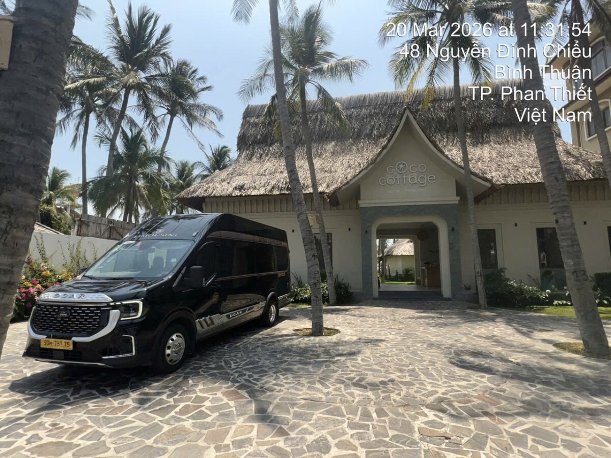 Dịch Vụ Xe Limousine Sân Bay Long Thành Cho Khách Du Lịch Cao Cấp