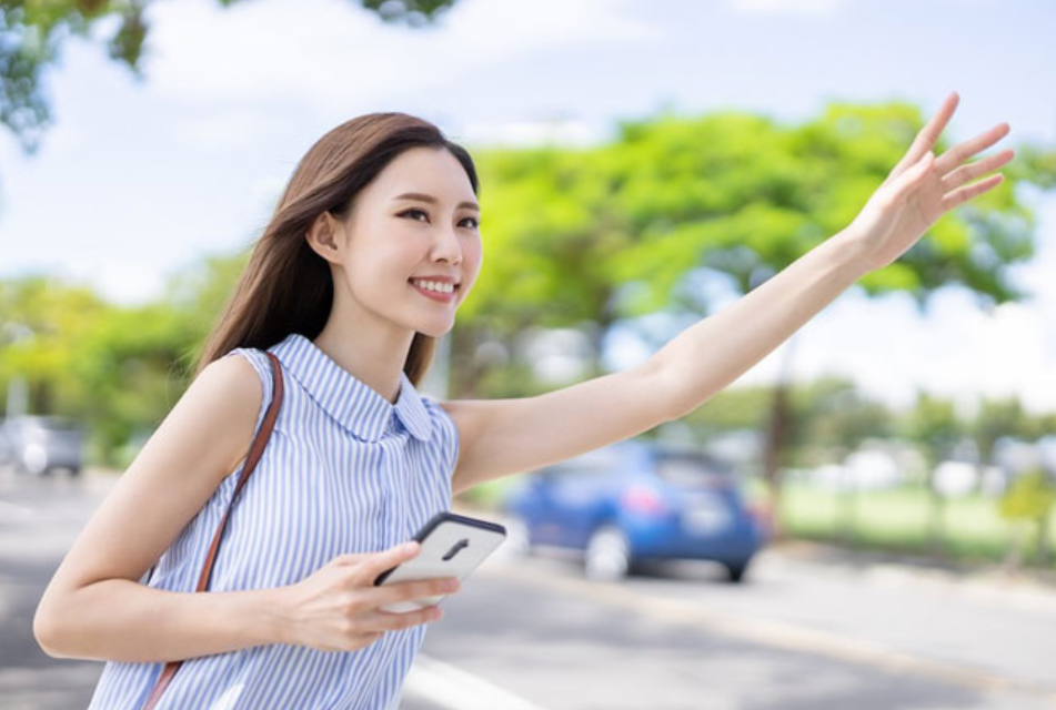 Cho Thuê Xe Limousine Khám Phá Thành Phố Hà Nội (Tour City Nửa Ngày)