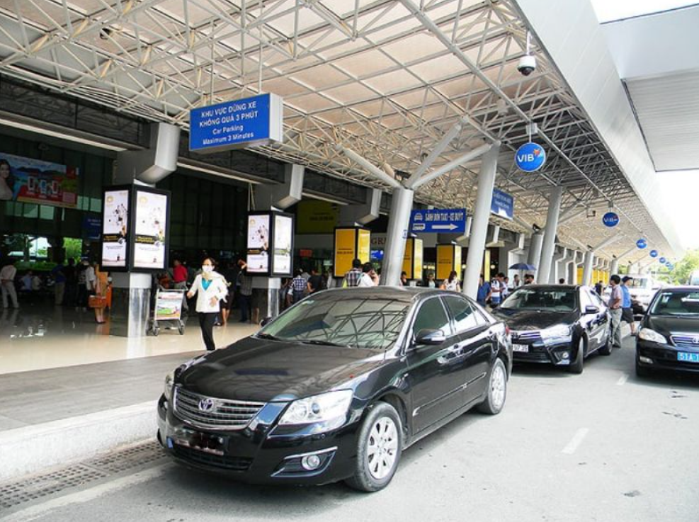 Dịch Vụ Đón – Tiễn Sân Bay Limousine 1 Chiều Tại ASM Car Rental