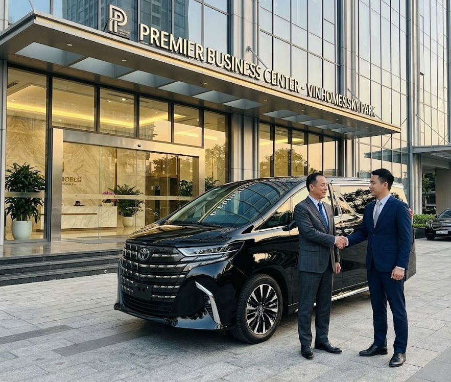 Khi Nào Doanh Nghiệp Nên Thuê Toyota Alphard Cho Lãnh Đạo?