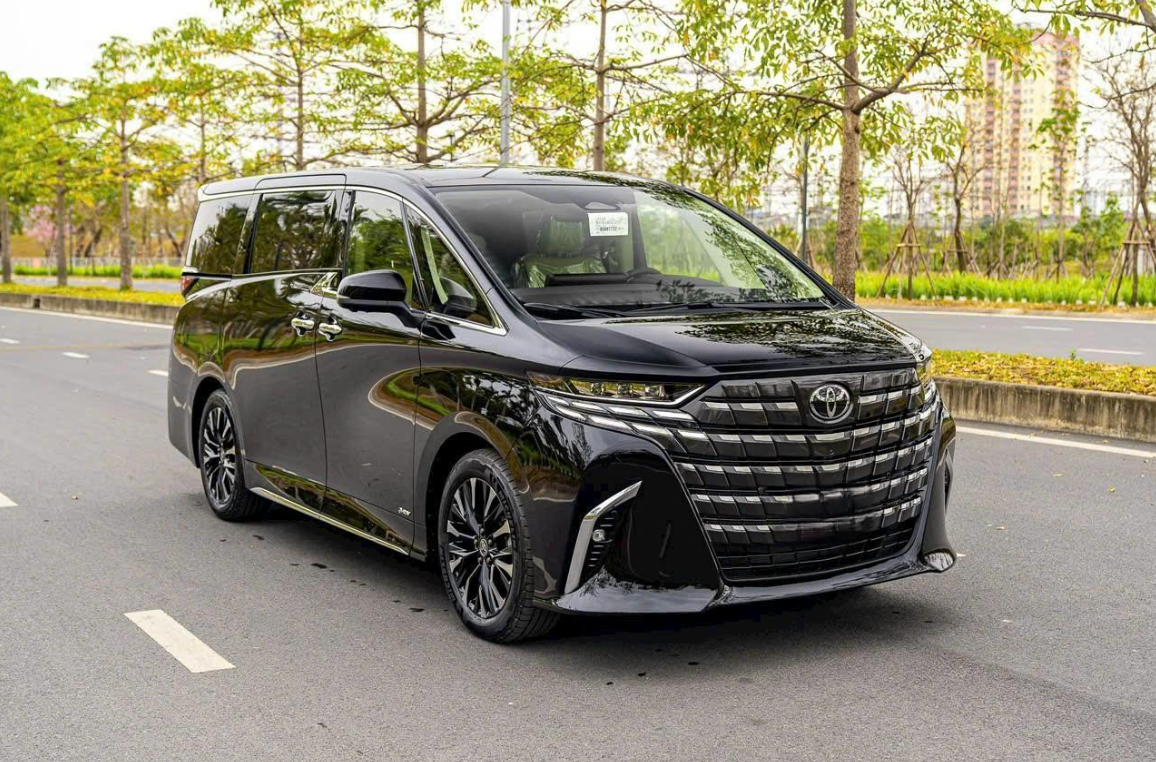 Xe Toyota Alphard – Đẳng Cấp Chủ Tịch Cho Lãnh Đạo Doanh Nghiệp Cùng ASM Car Rental﻿